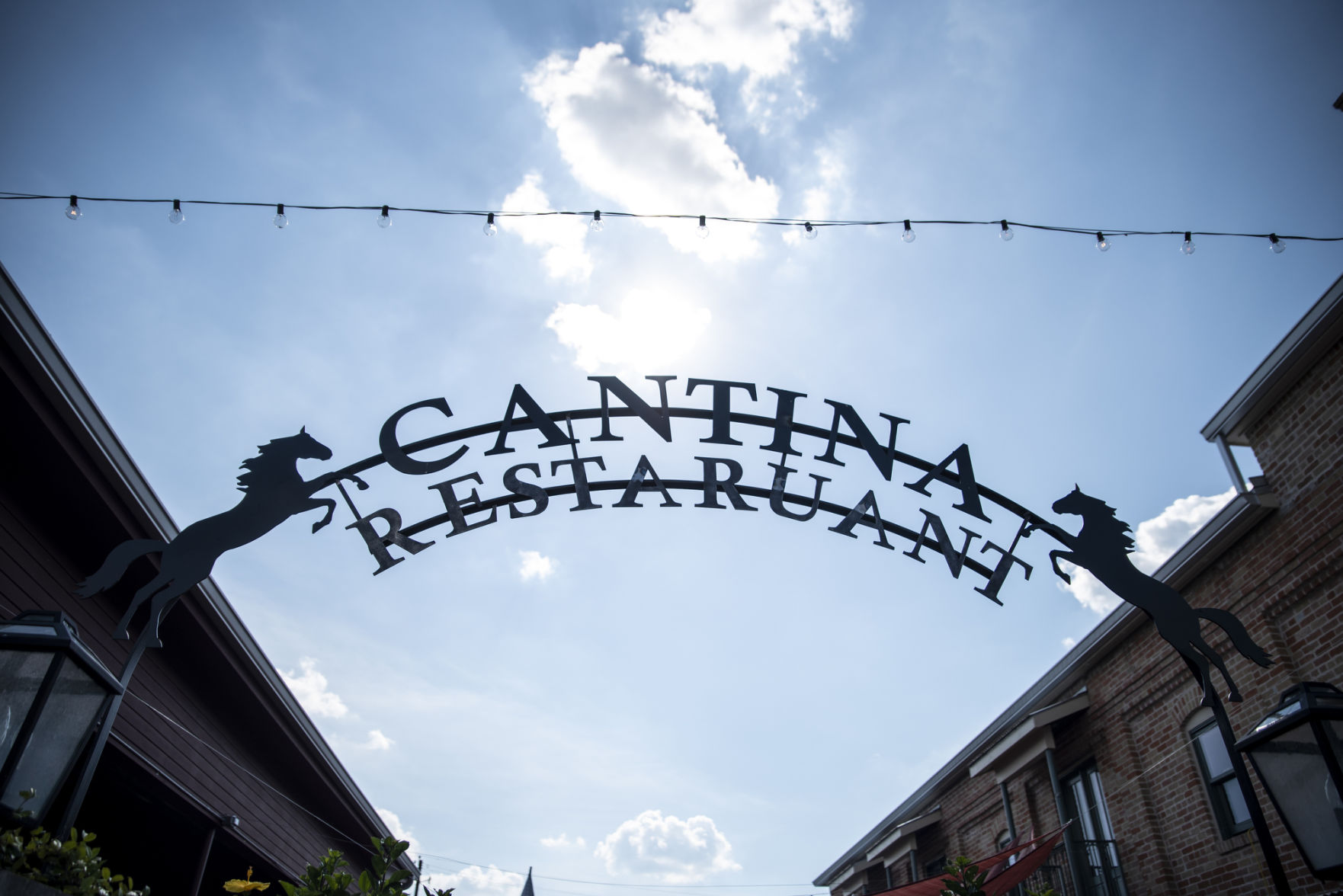 Mustang Cantina